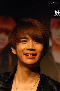 李茂生活照,揭秘明星日常生活的温馨瞬间